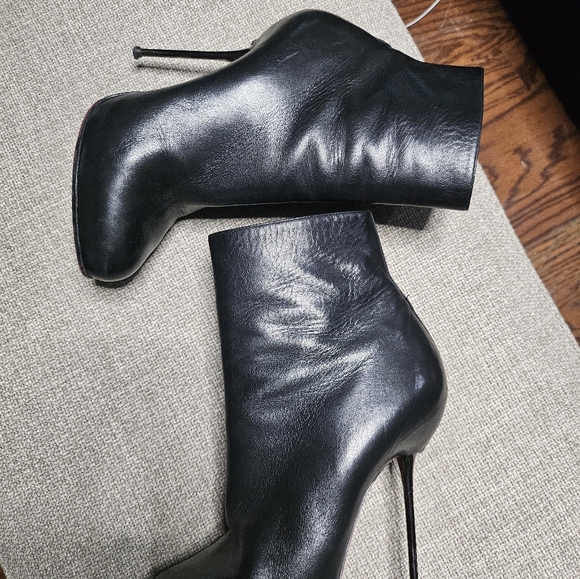 Authentic Christian Louboutin booties - Picture 2 of 6